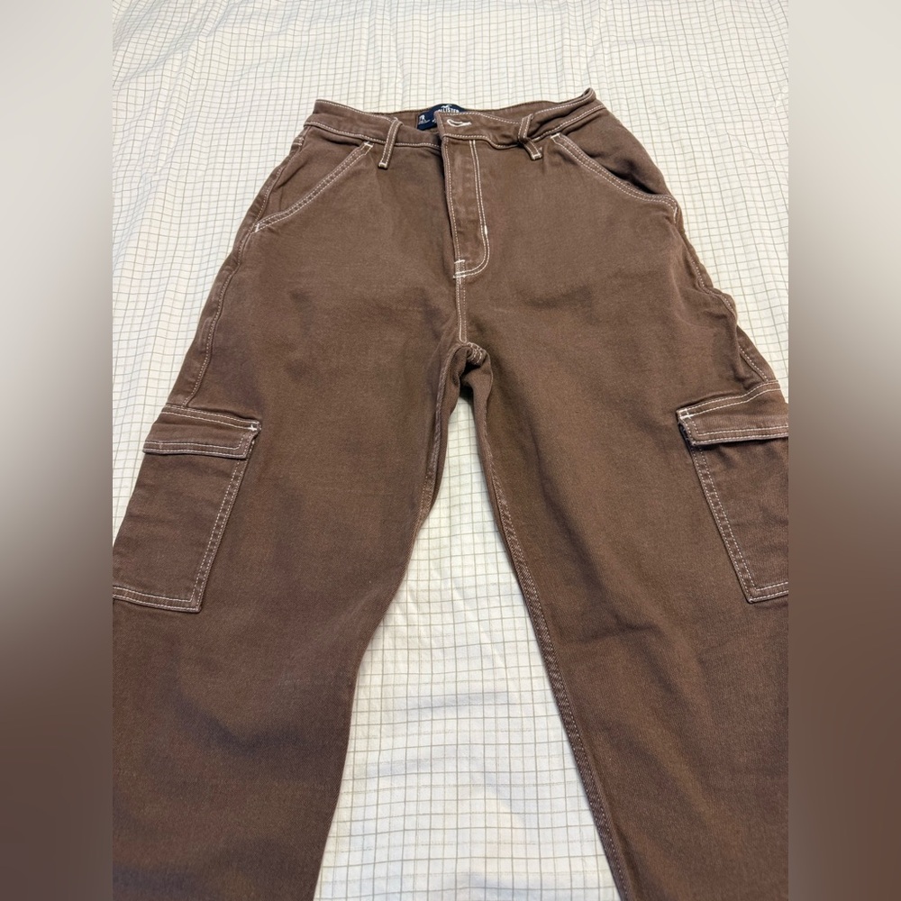 Hollister Brown Cargo Utility Pants